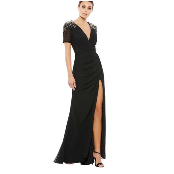 Mac Duggal Black Sequined Embellished Shoulder Evening Gown Style 55704 Sz 2 NWT - Picture 1 of 12
